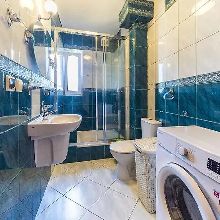 Amber House Apartment